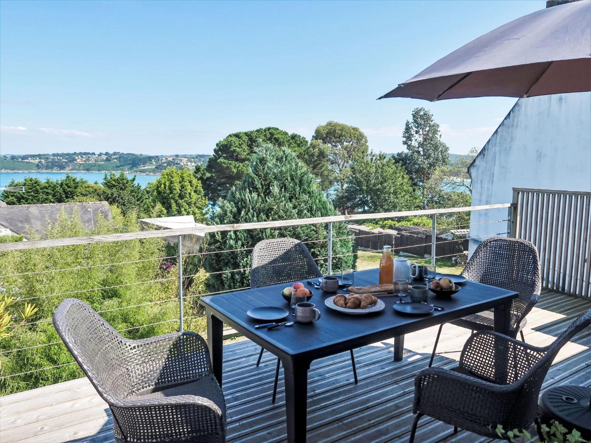 Holiday Home La Bellevue De Pen Ar Rhun By Interhome Locquirec Exterior foto